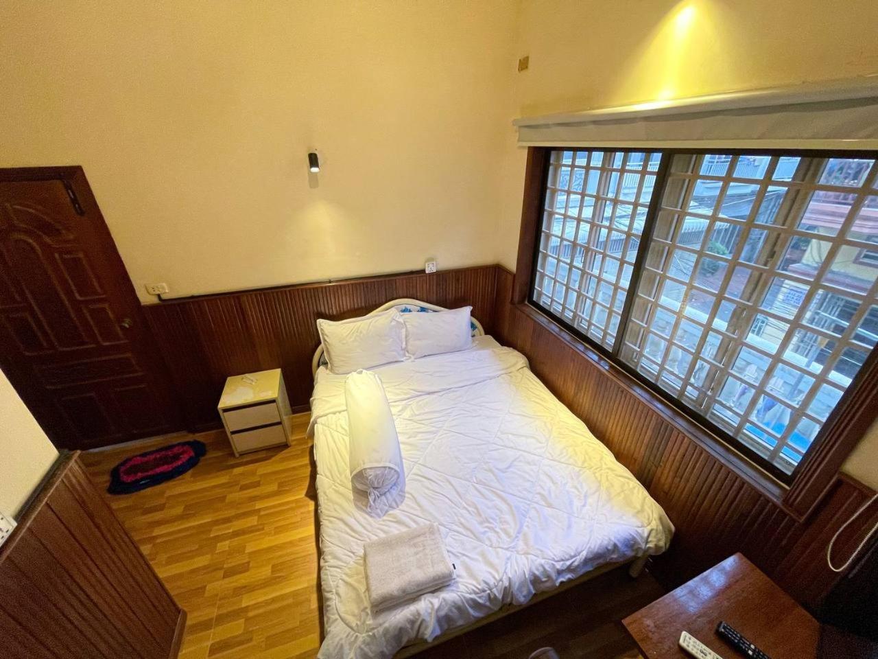 Apartamento Dimocrata Phnom Penh Exterior foto